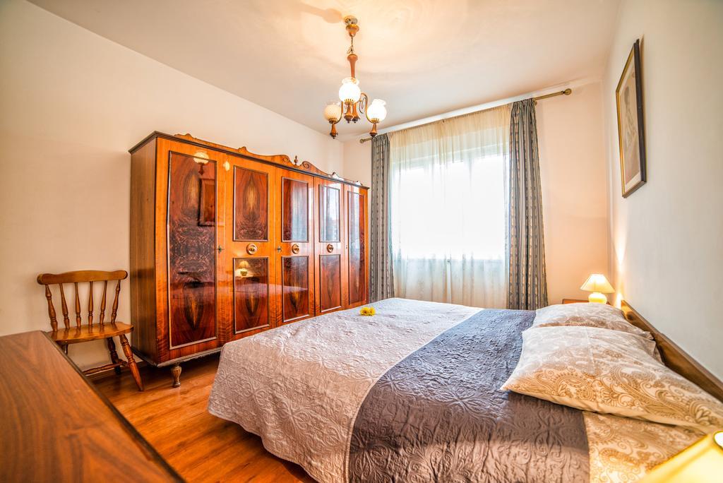 Apartment Iva *